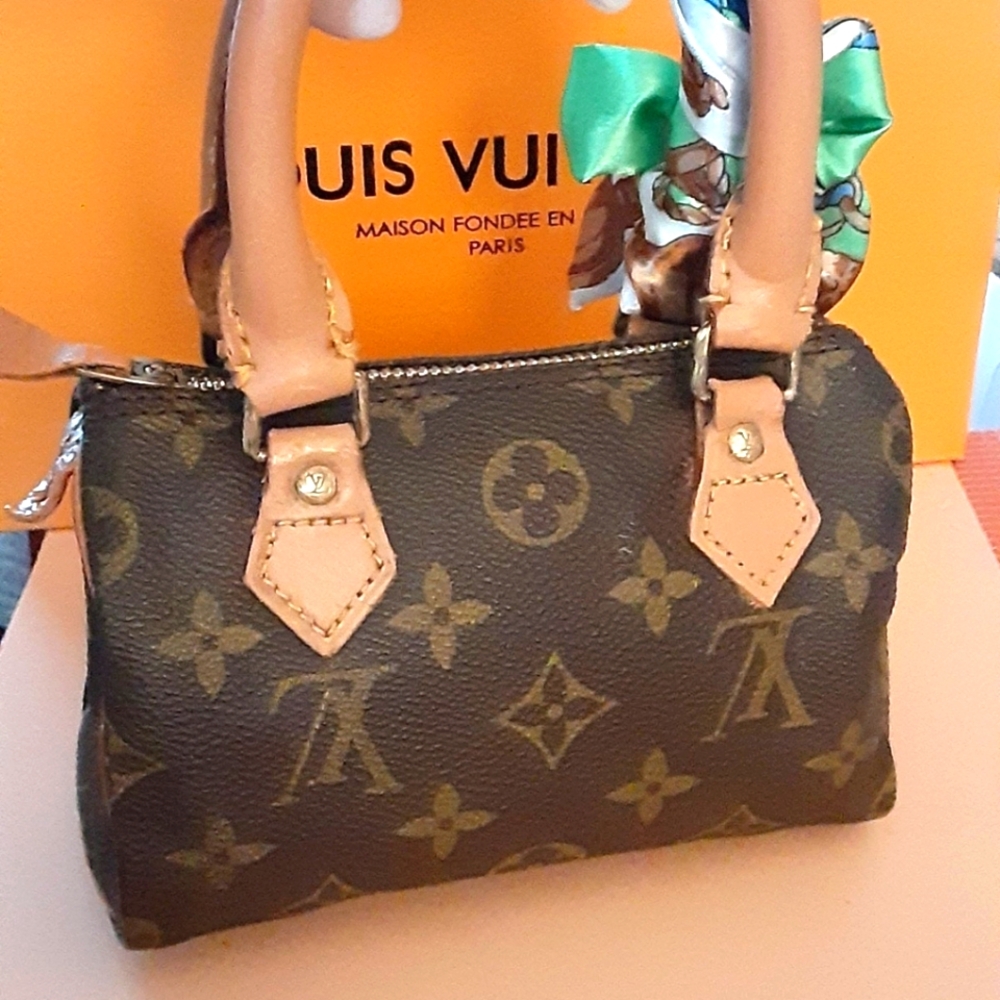 Louis Vuitton Brown Monogram Handbag